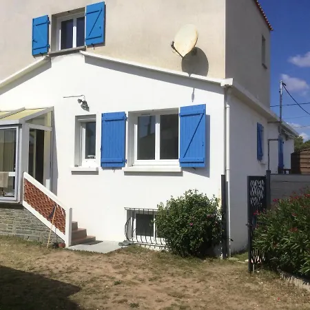 Maison Confortable A Avec Jardin Clos サンティレール・ド・リエ