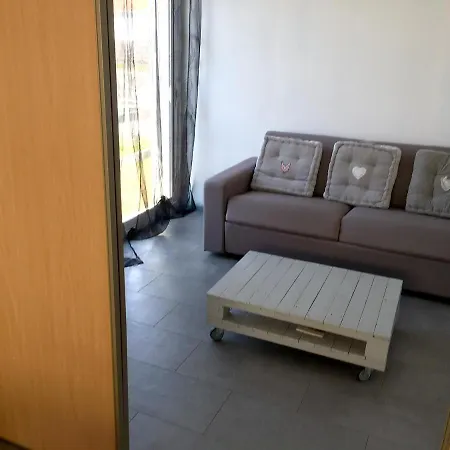 Holiday home Maison Confortable A Avec Jardin Clos Saint-Hilaire-de-Riez