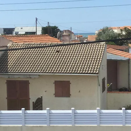 Maison Confortable A Avec Jardin Clos * סנט-אילר-דה-רייה